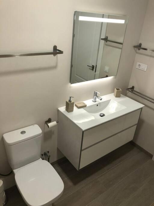 Apartamento Precioso Zapillo, Almeria, Vistas Al Mar Almería