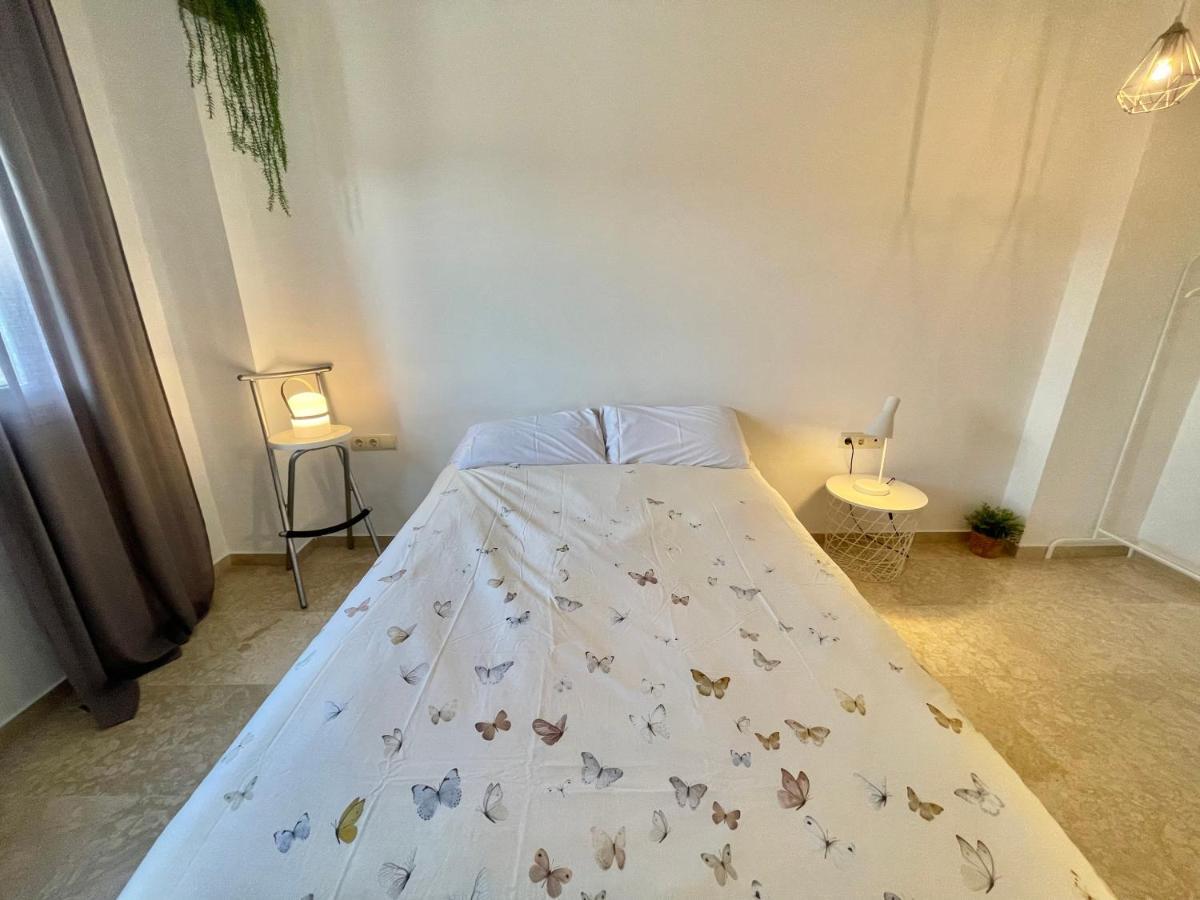 Aparthouse *