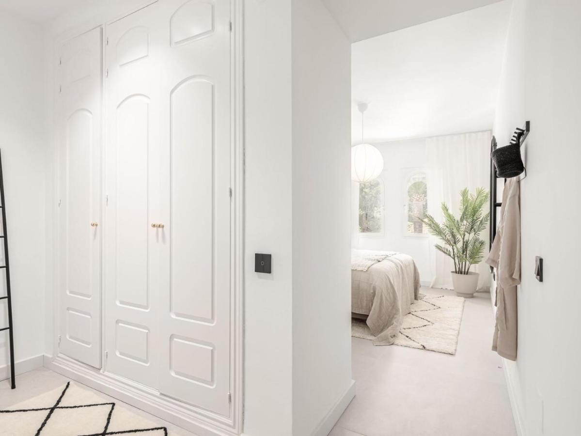 Apartamento Vogue Styled Flat In The Heart Of Nueva Andalucía *
