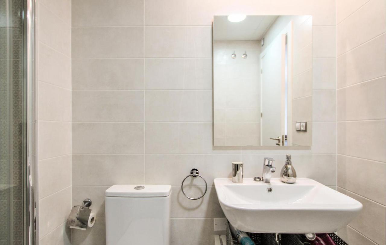 2 Bedroom Cozy In *