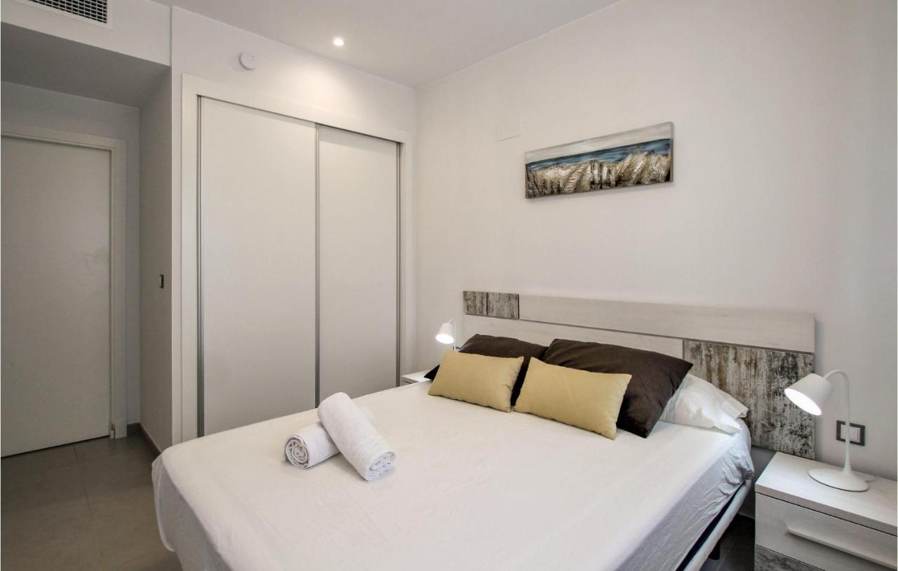 2 Bedroom Cozy In Apartamento