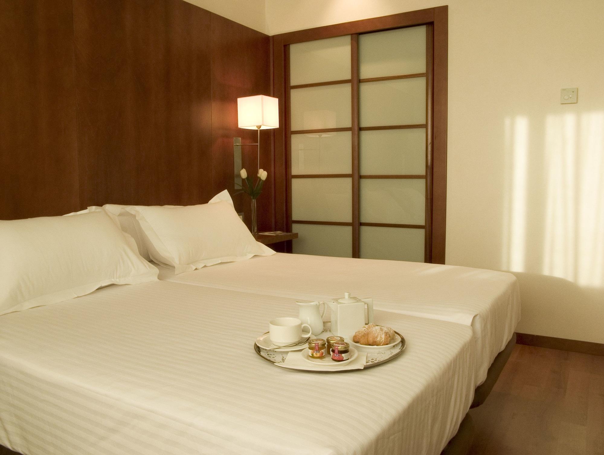 Hotel Xon's Valencia 4*