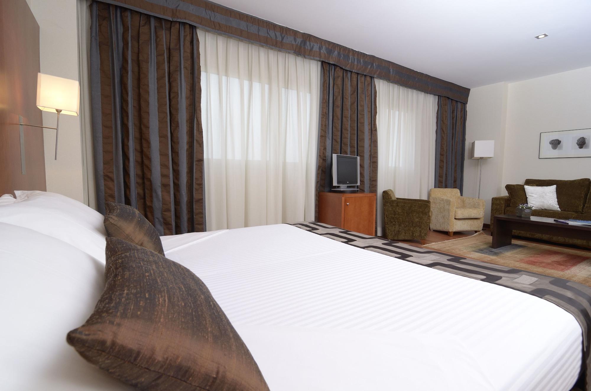 Xon's Valencia 4*