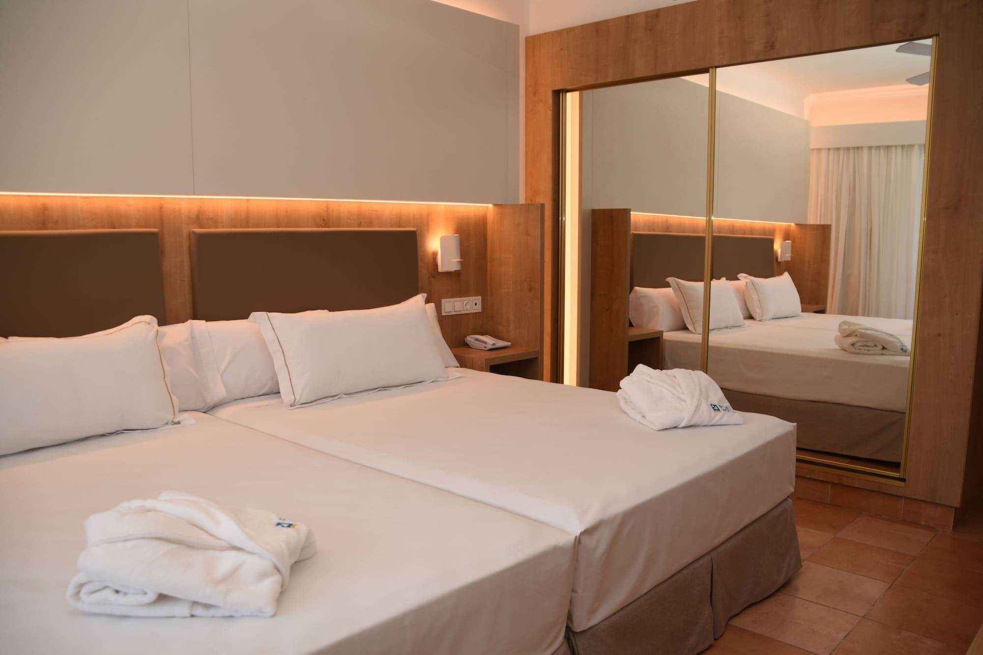 Playaballena Hotel