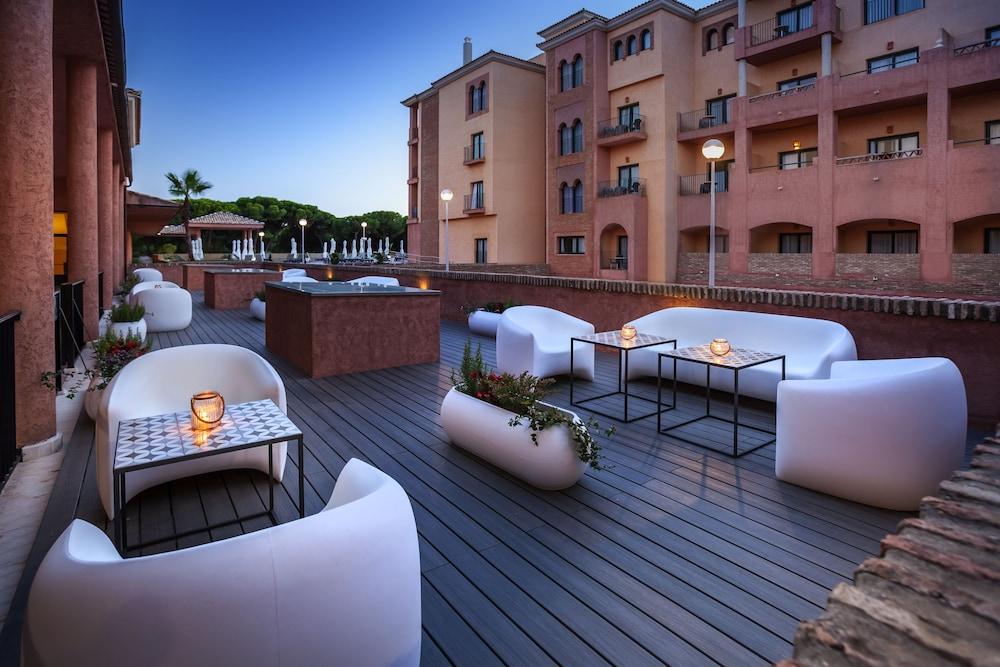 Barcelo Resort