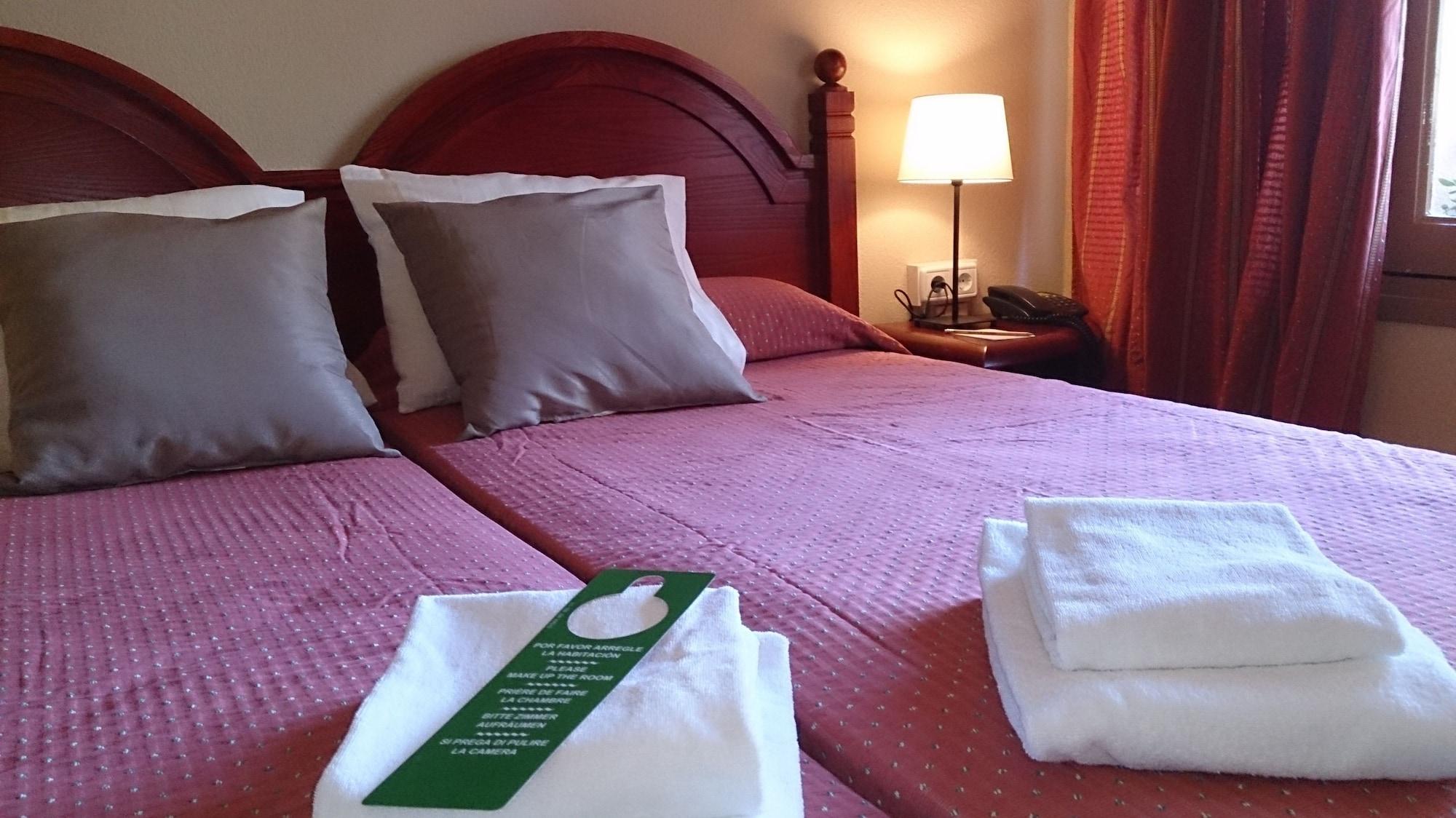 Center Hotel 3*