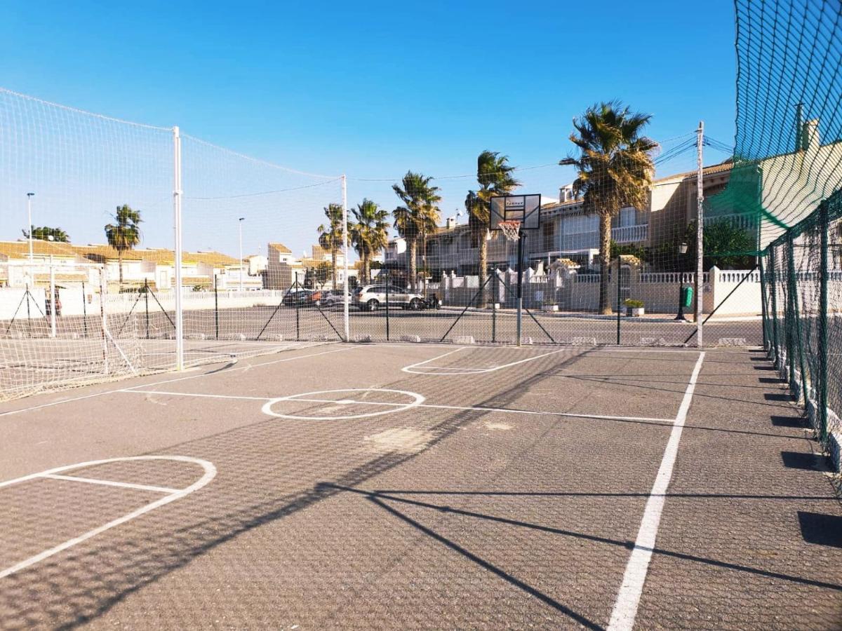 Сasa de vacaciones Deluxe Urbanización Privada En Playa Con Piscina, Totalmente Equipado *