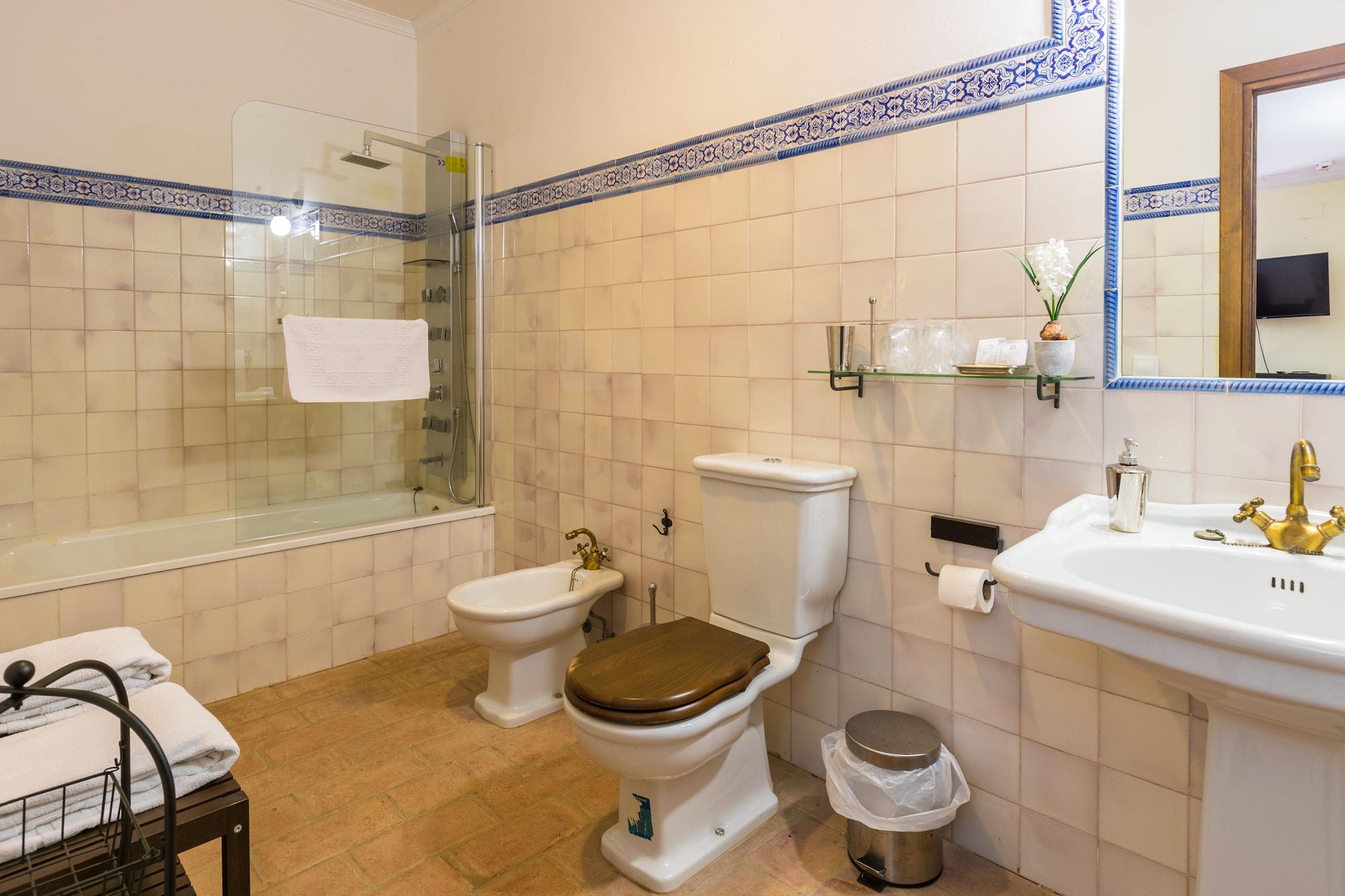 Hotel Hospederia Convento De Santa Clara 3*