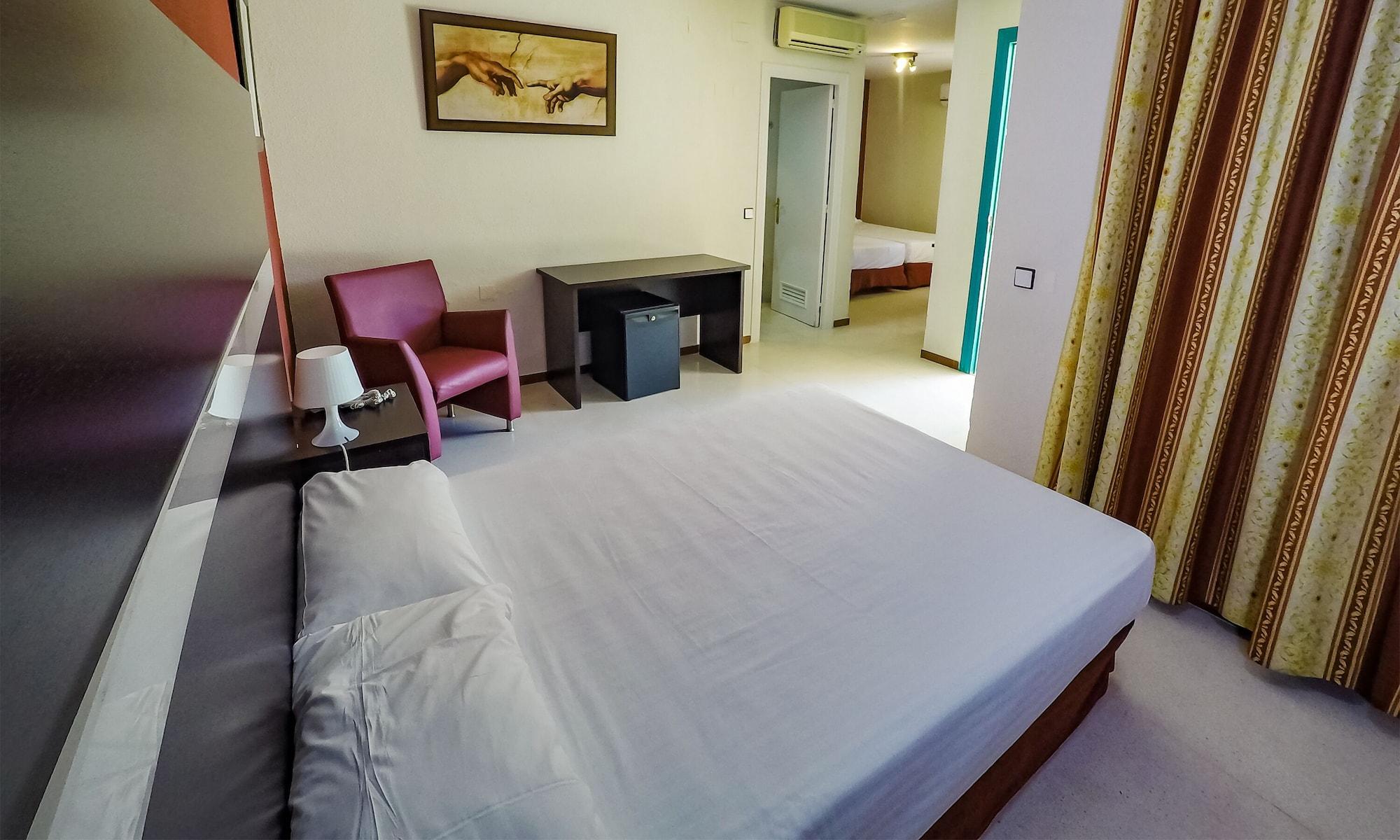 Jm Jardin De La Reina Hotel 3*