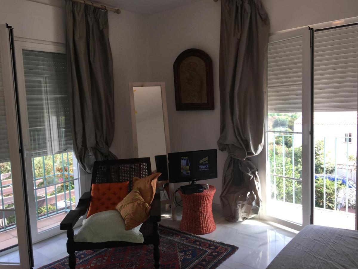 Villa Mimosa *