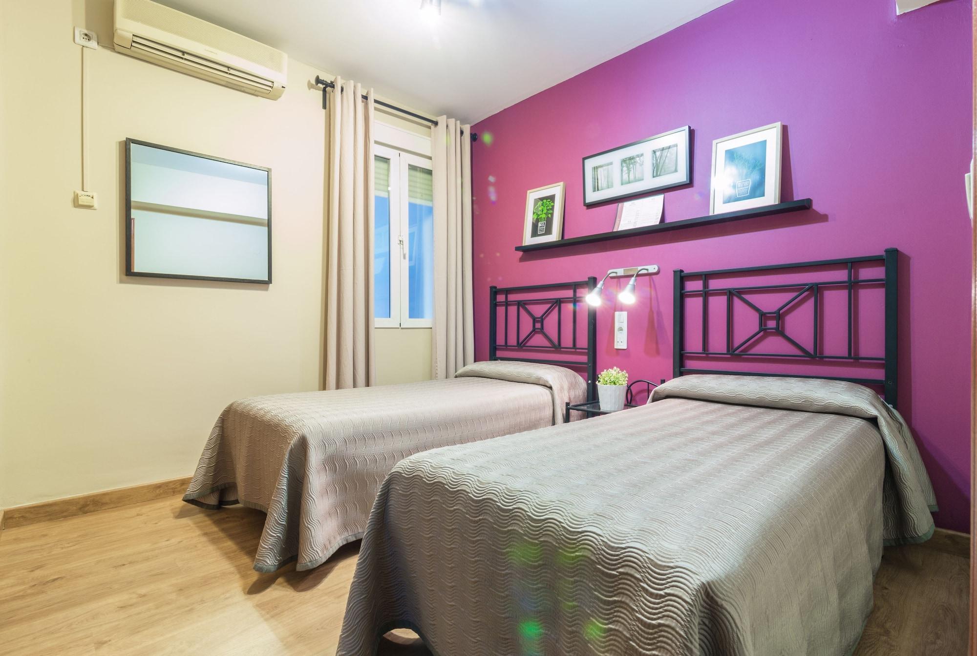 Jentoft Hostal *