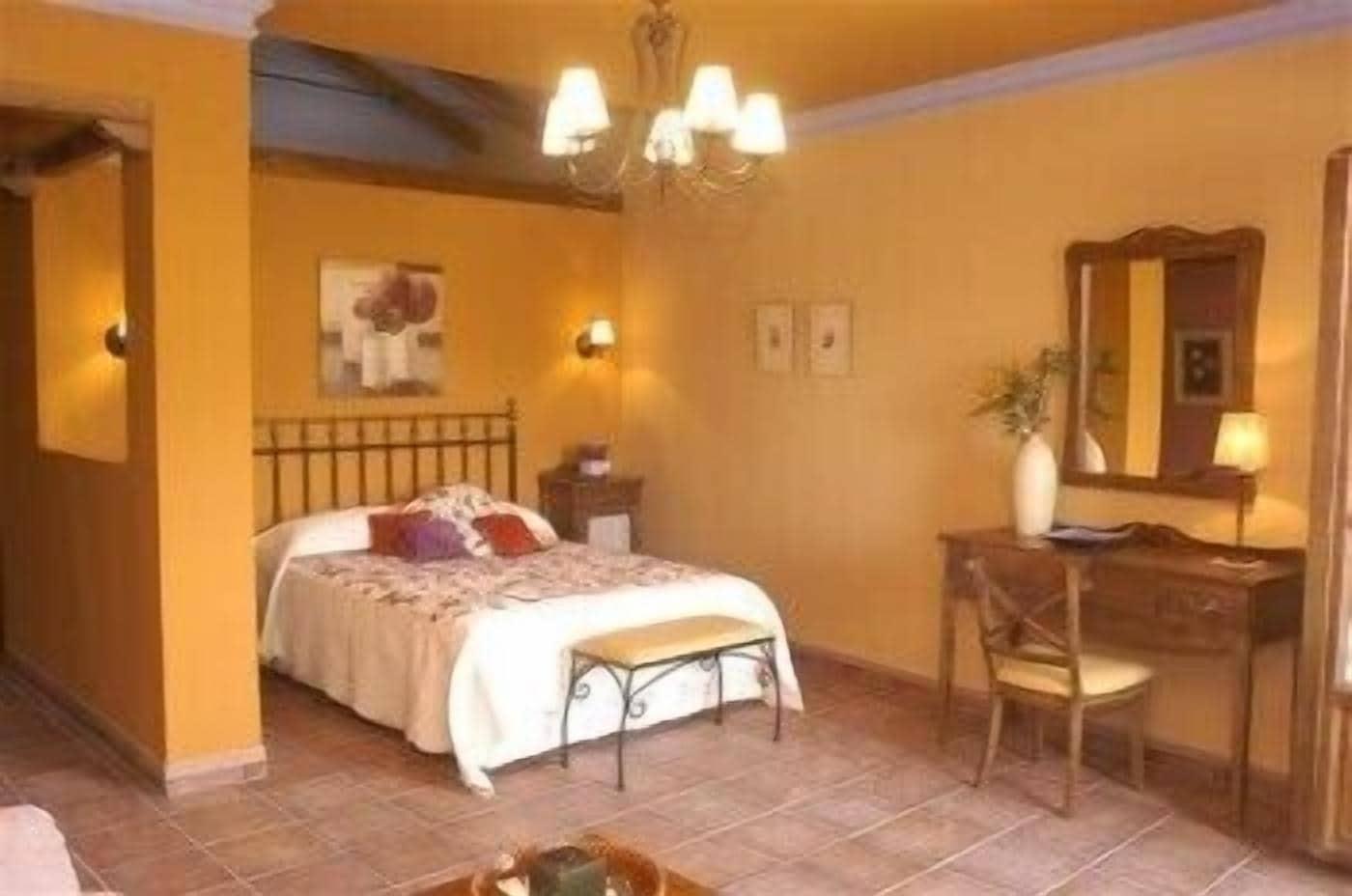 Hotel Huerta De Palomas