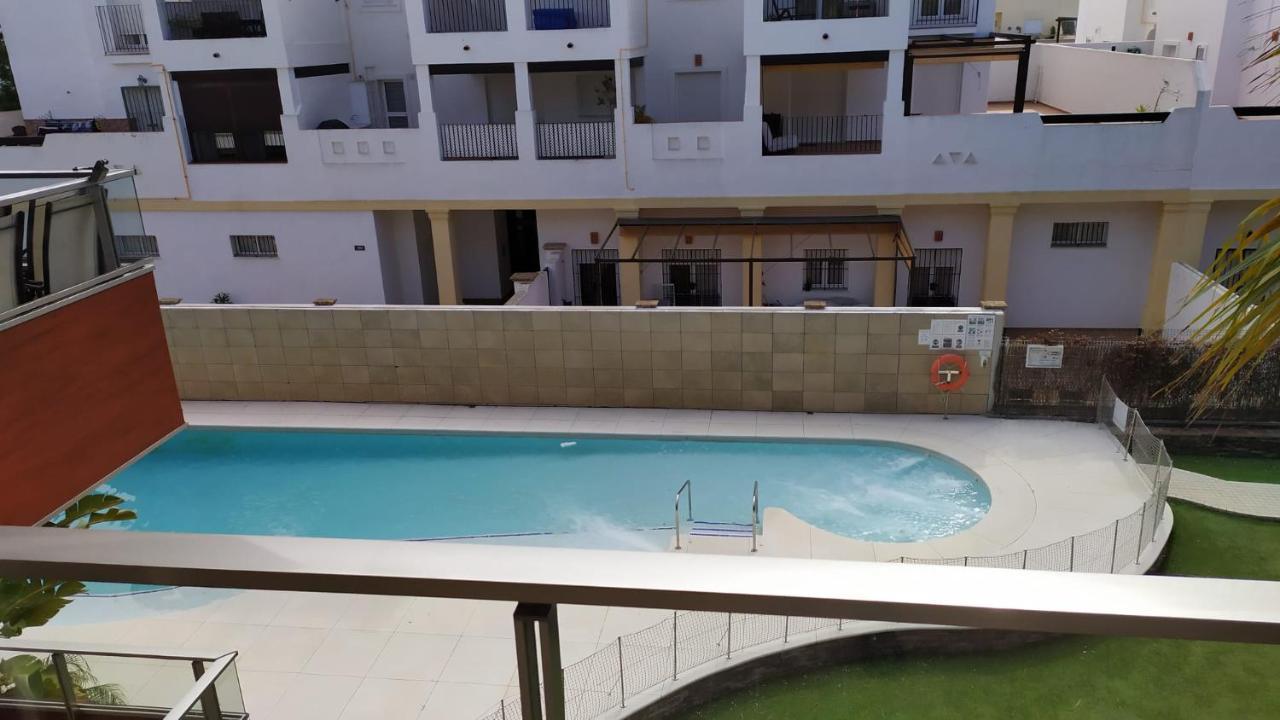 Mar Apartment *