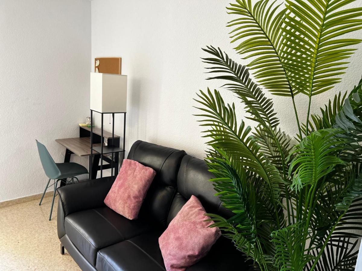 Apartment First Line! Art-apartment On The Seafront Of With Swimming Pool