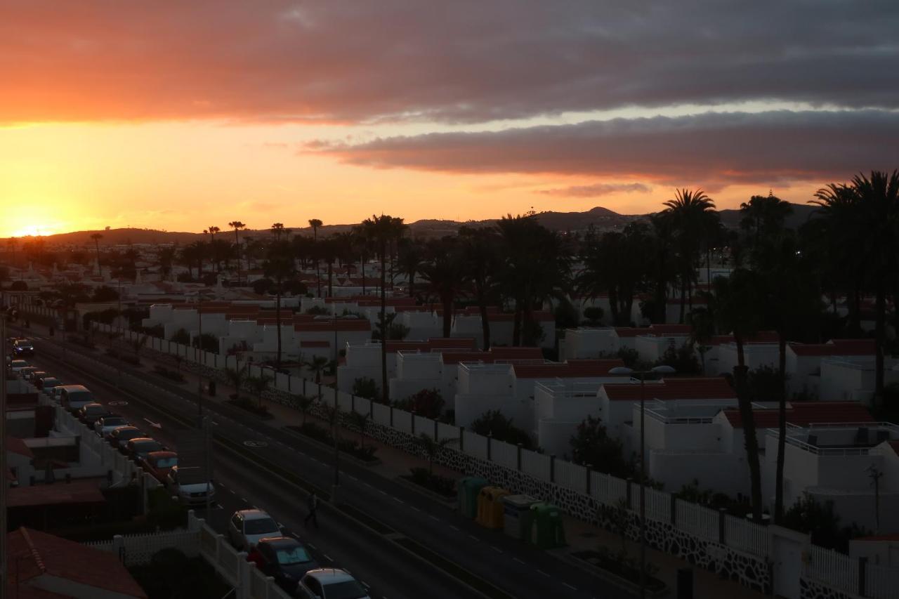 Sunny Tanife By Yumbo * Playa del Ingles (Gran Canaria)