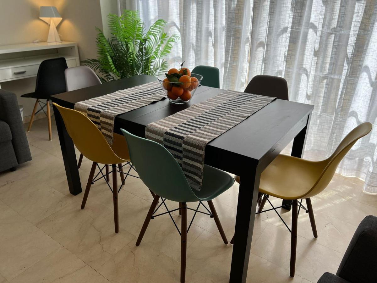Gran Familiar, Amigos O Trabajo Apartment