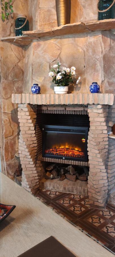 Singular Casa Rustica Con Chimenea,patio,terraza Сasa de vacaciones