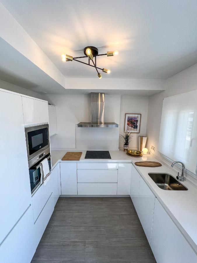 Apartamento Cozy House - Pool - Parking - Family