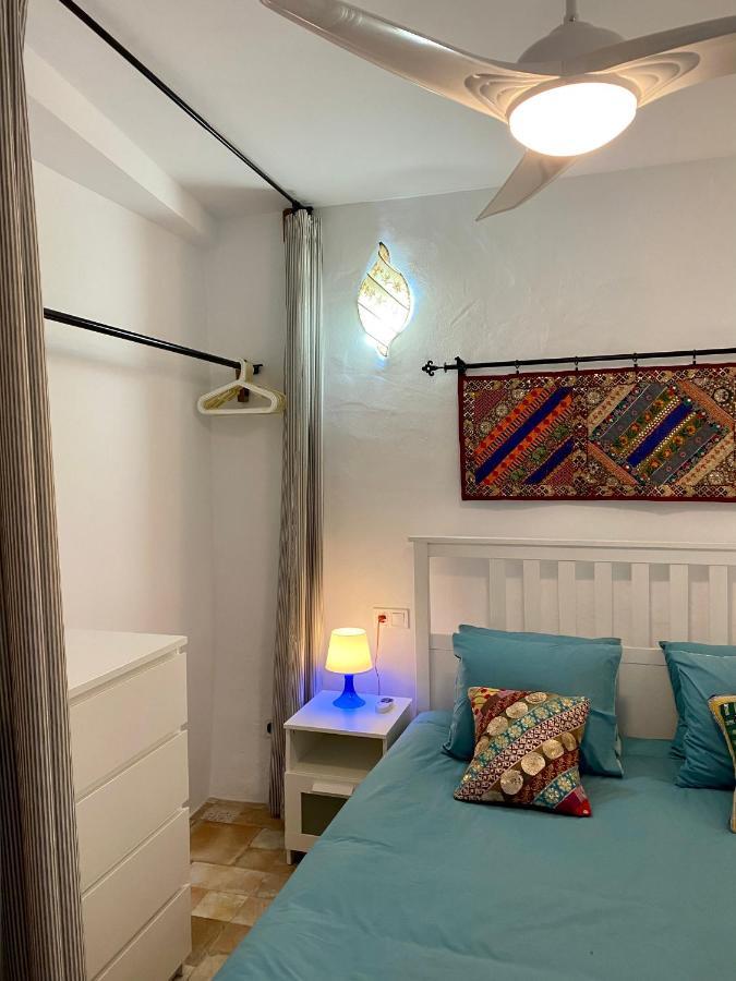 Apartment Cheerful One Bedroom Townhouse With Patio