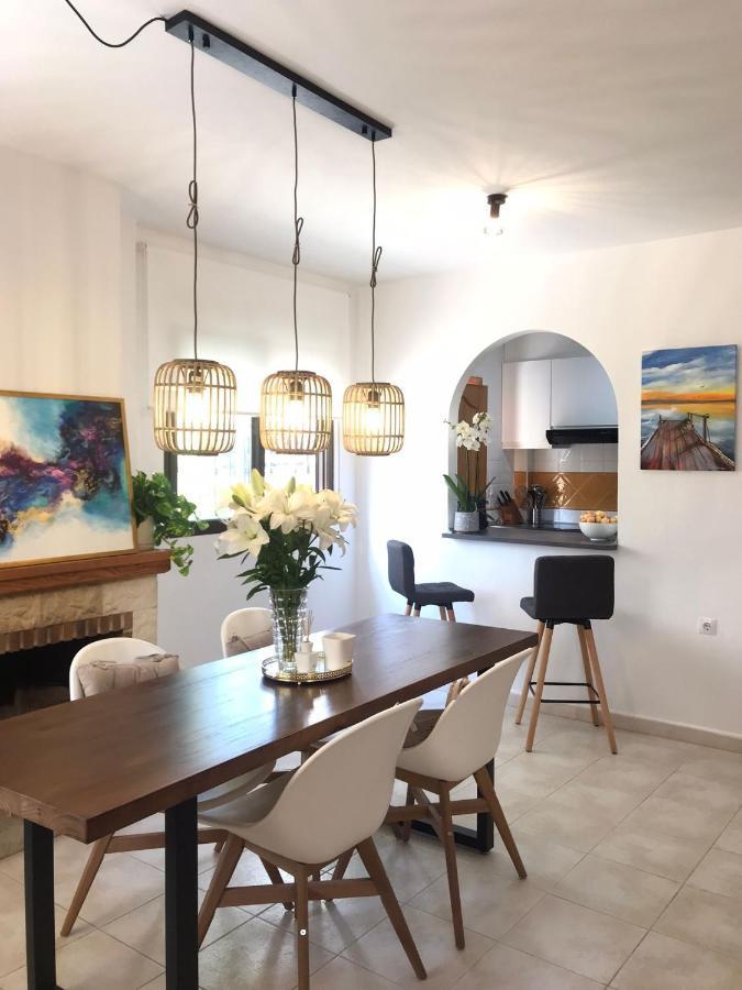 Nice House With Amazing Swimming Pool/ Just 5 Min From Beach