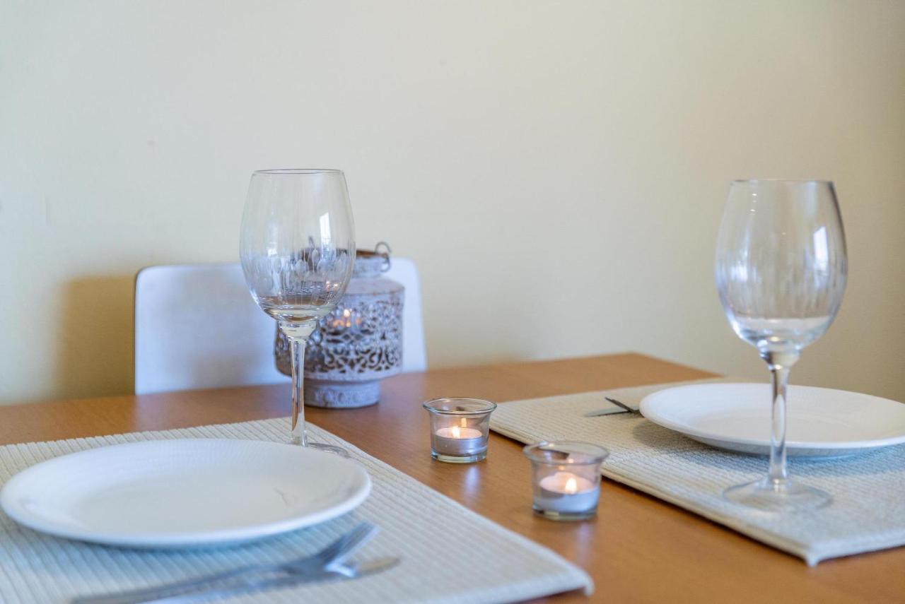 Lovely In Great Location Apartment