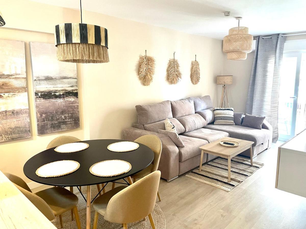 Apartamento Piso Centrico En Calle Luis Vives 1, Benalmádena