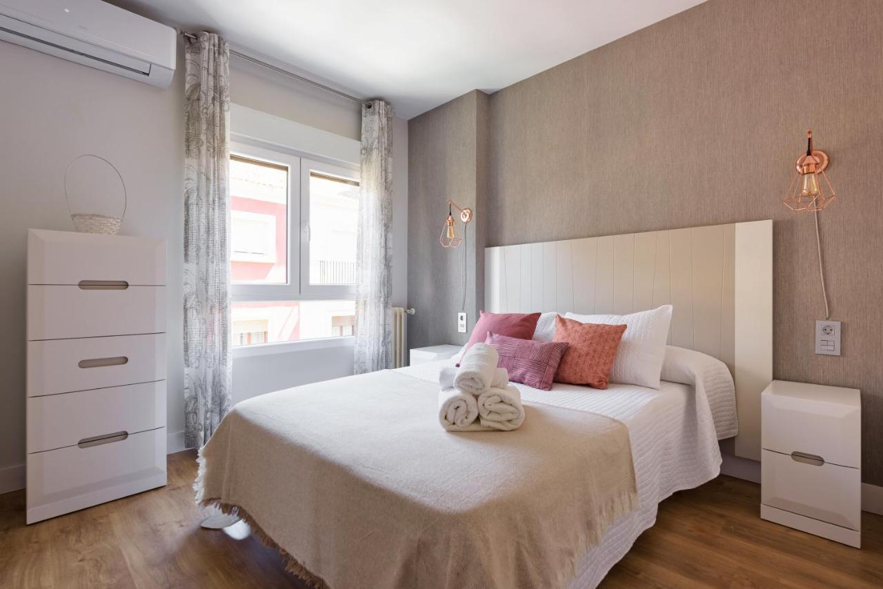 Apartamento Centrico Parking Aire Acondicionado Y Wifi Granada