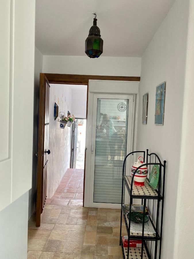 Cheerful One Bedroom Townhouse With Patio