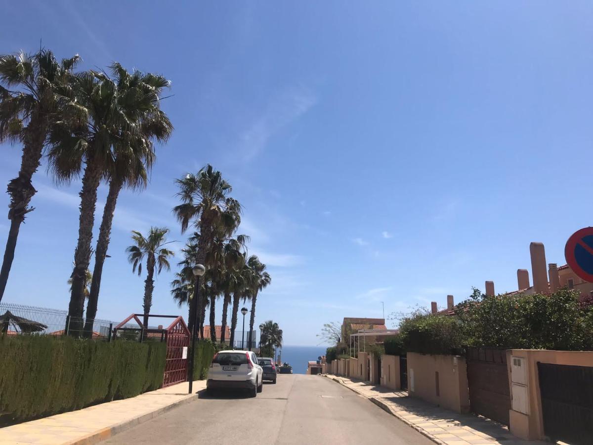Nice House With Amazing Swimming Pool/ Just 5 Min From Beach *