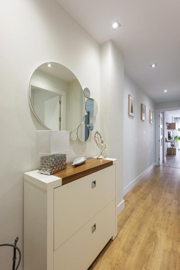 Apartamento Centrico Parking Aire Acondicionado Y Wifi Granada