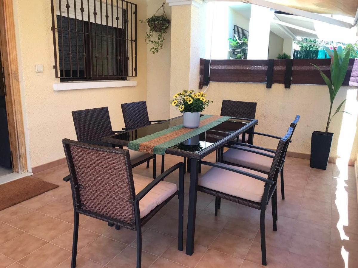 Nice House With Amazing Swimming Pool/ Just 5 Min From Beach *