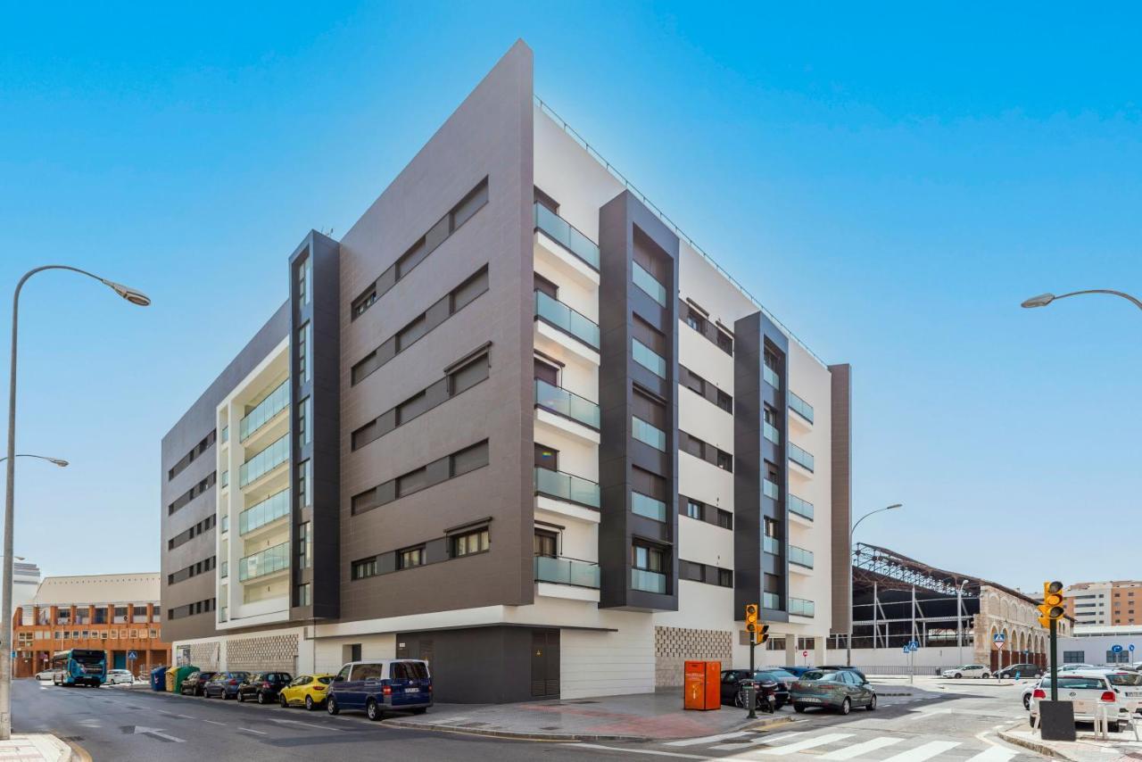 Apartamento Modern Next To Train/bus Station
