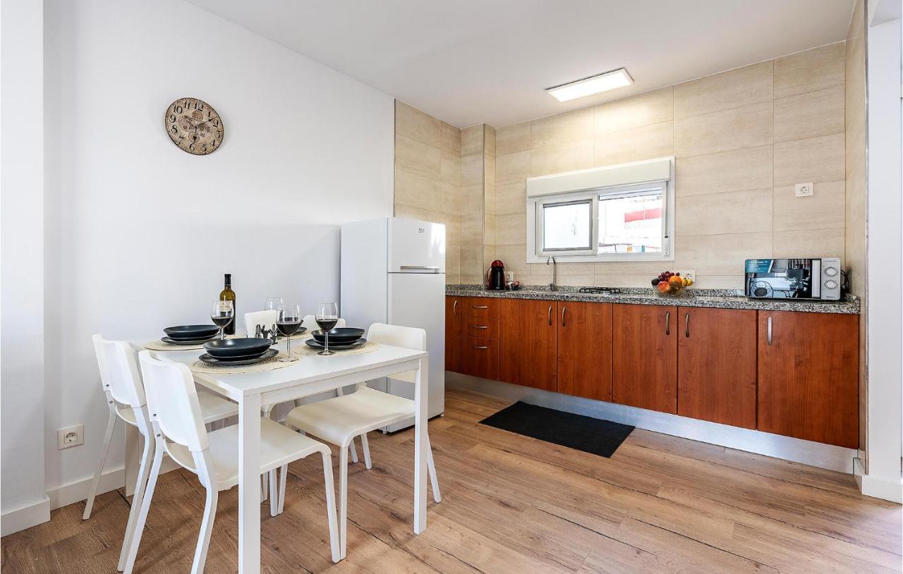 Stunning In With Wifi And 1 Bedrooms Torremolinos