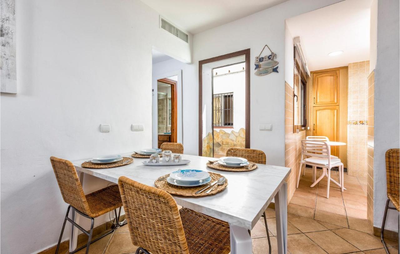 Gorgeous In With Kitchen