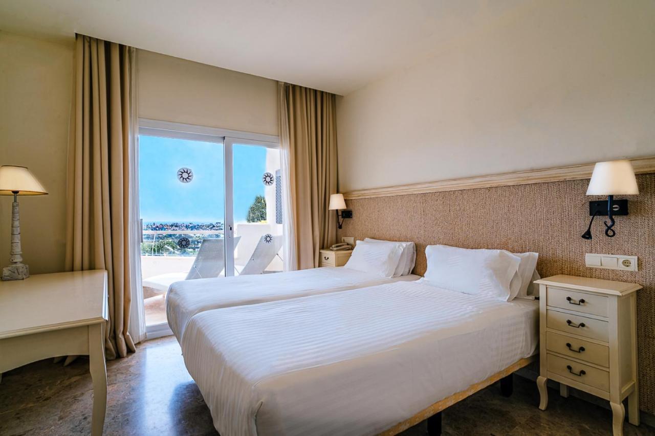 Cordial Golf Aparthotel