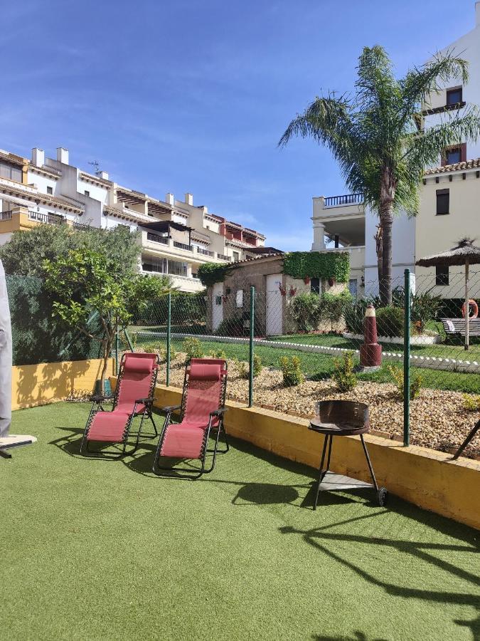 Apartamento Costa Esuri, *
