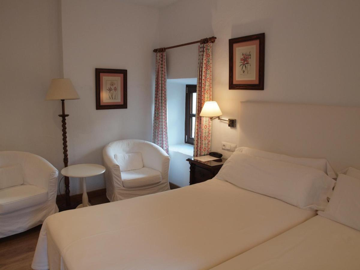 Hotel Molino Del Santo 2*
