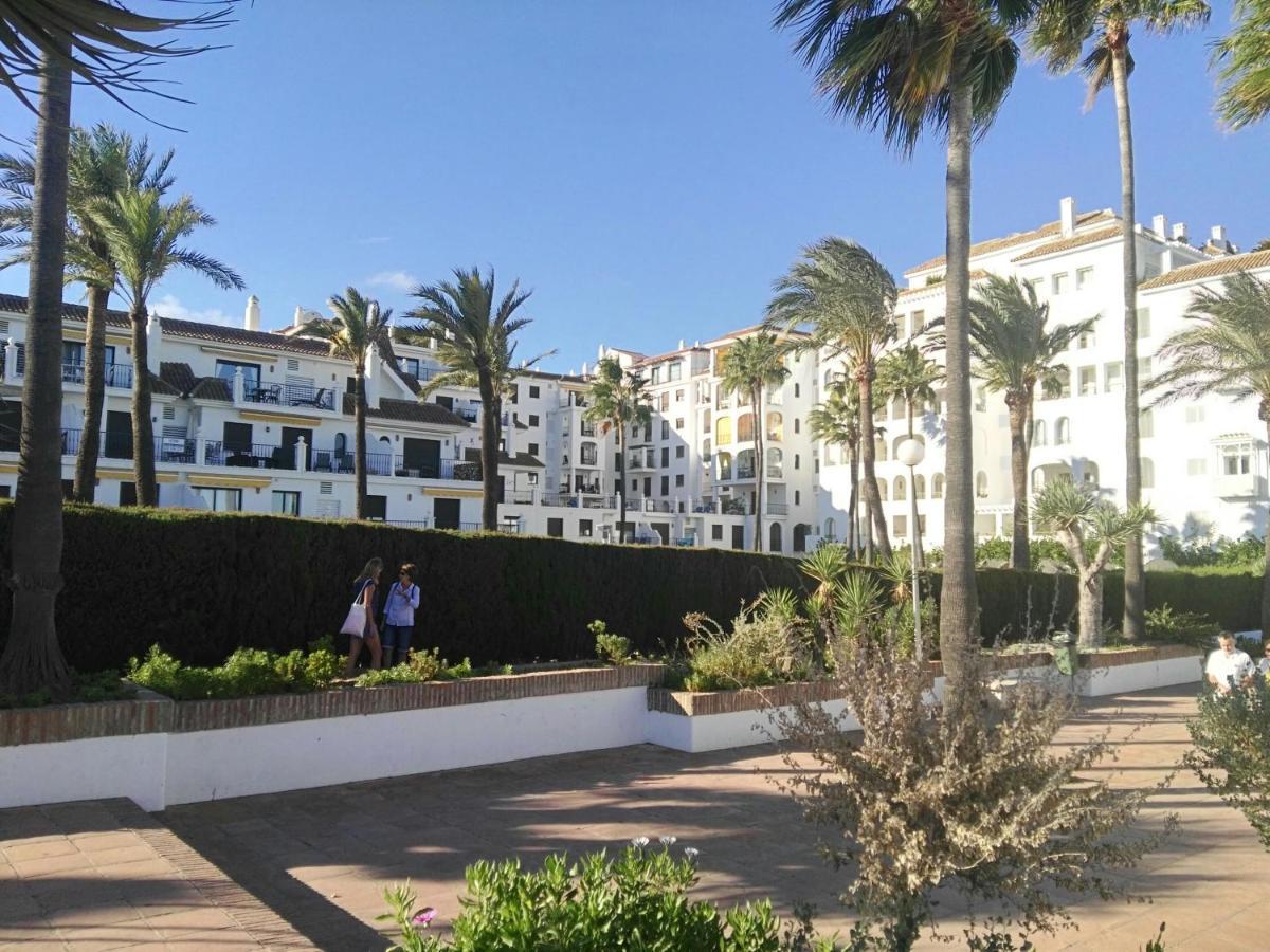 Apartamento 409 Marina Real Puerto De La Duquesa Playa