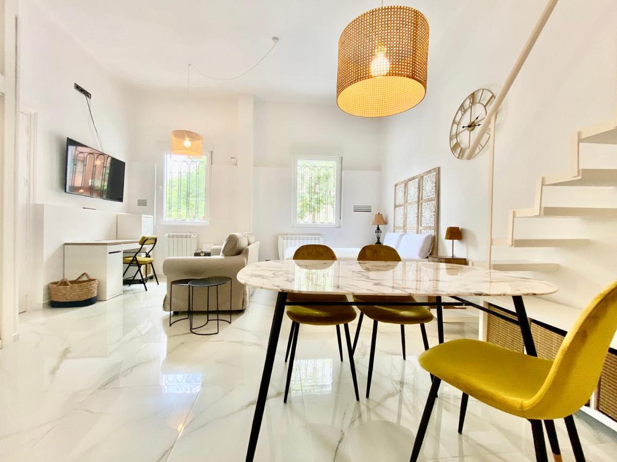 Apartment Charming - *