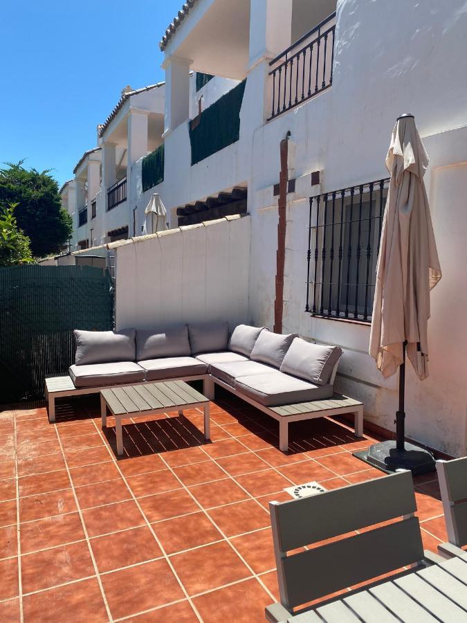 Preciosa Casa De 4 Y 3 Baños, Urbanización Naranjos, Puerto Banus Сasa de vacaciones