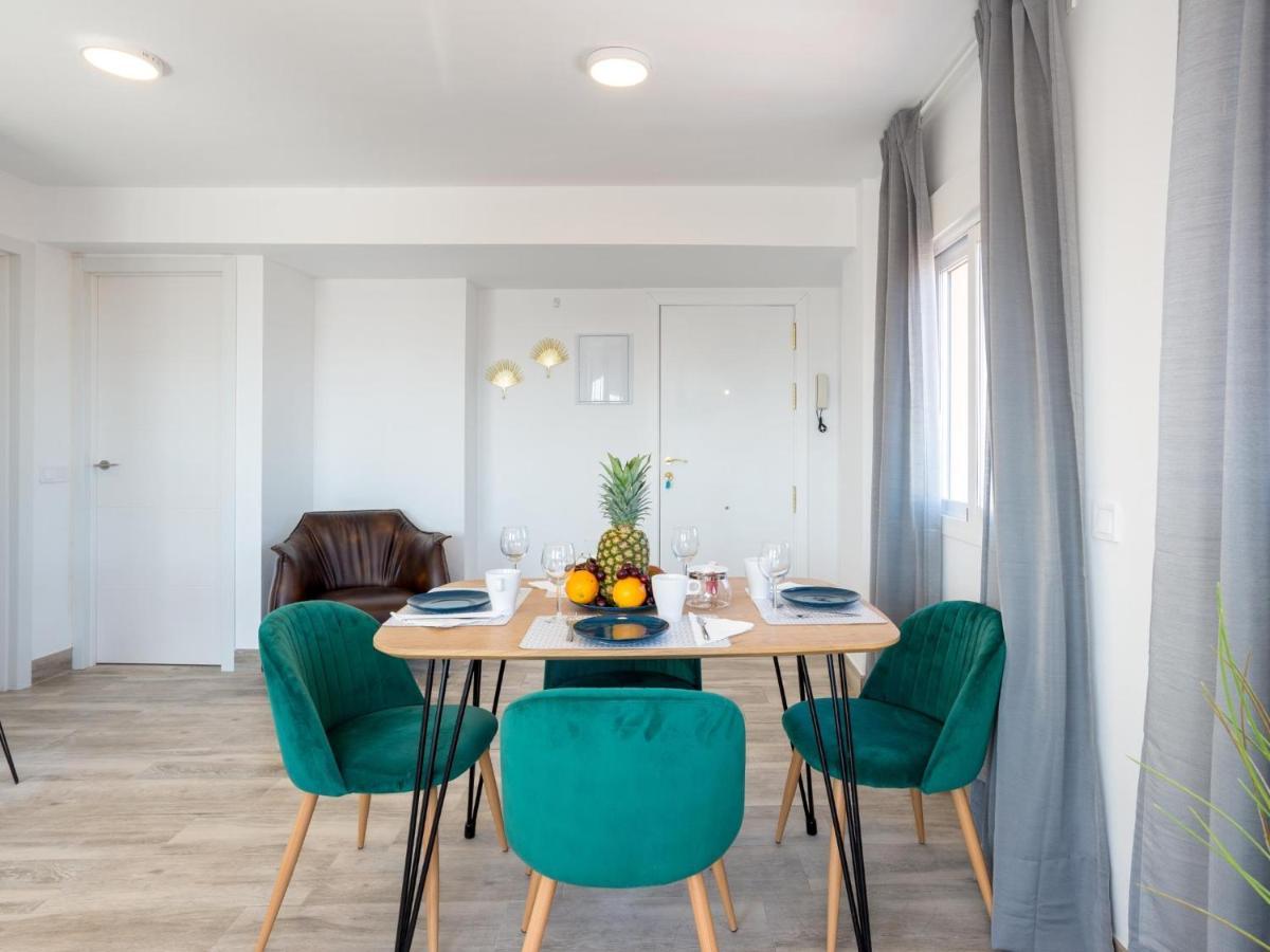 Apartamento Magnifico ático Terraza Con Vistas 2hab Ac *