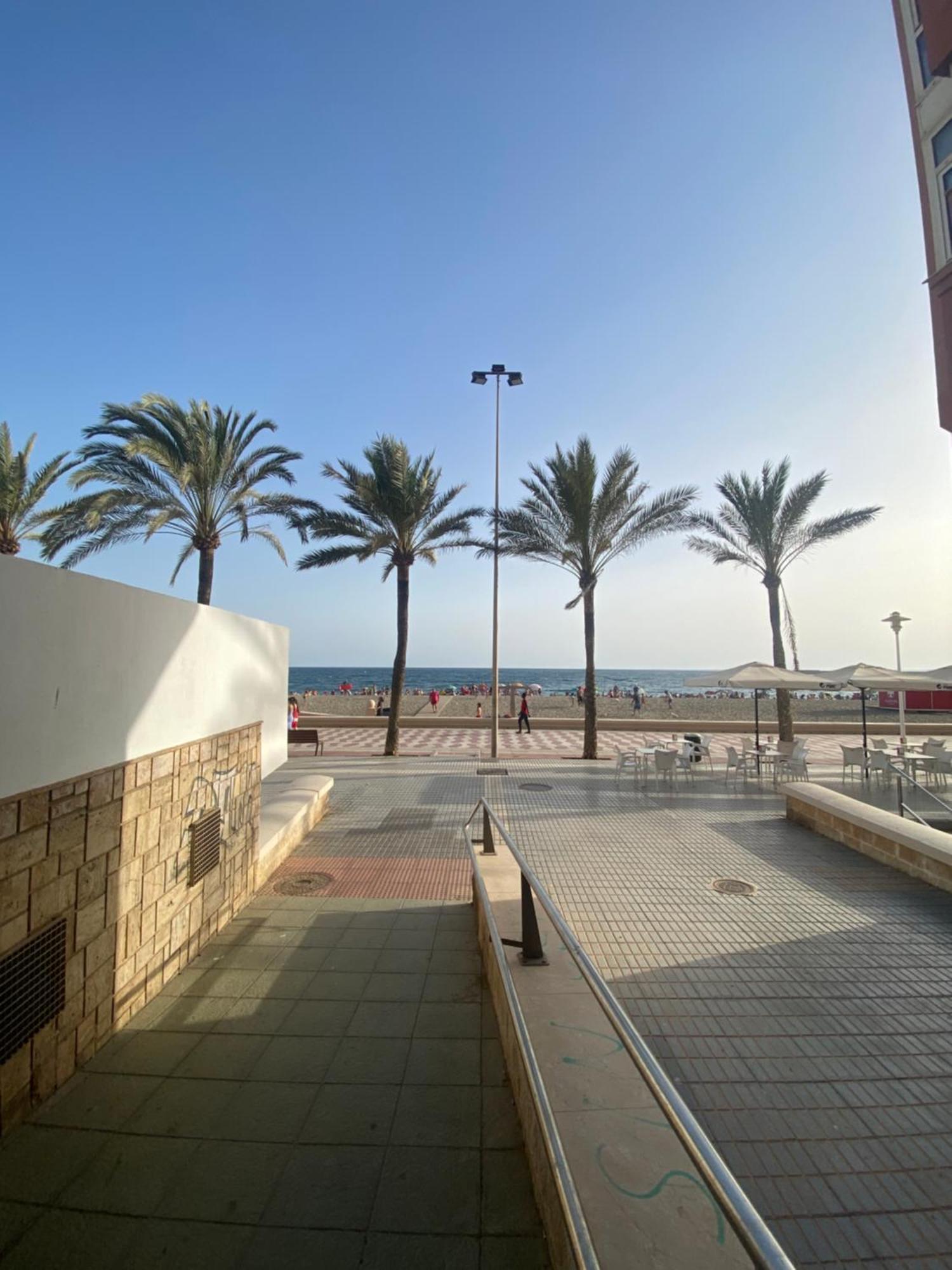 Precioso En Paseo Maritimo De Apartment
