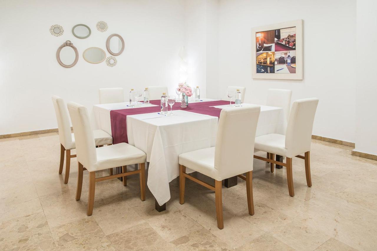 Xon's Valencia Hotel 4*