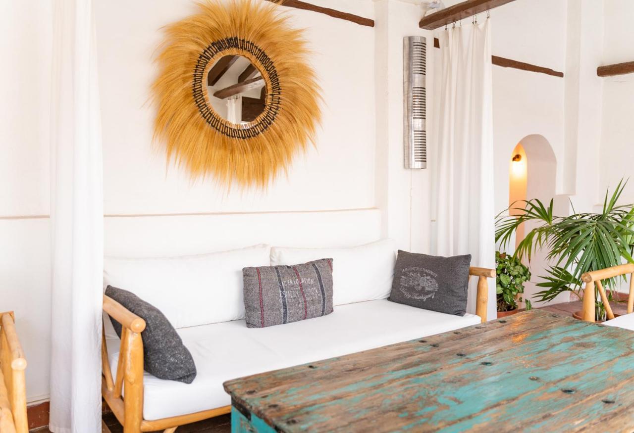 Bed and breakfast Limonero 3*