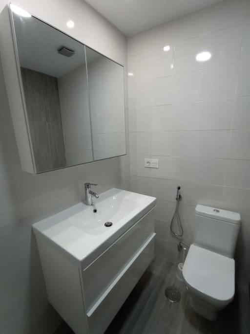 Apartment 4 Pkg Marmoles Malaga