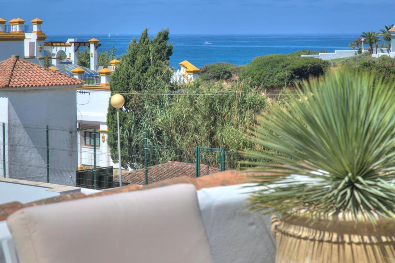 Mas Tranquila - A Stylish With Pool 150 M From The Villa *
