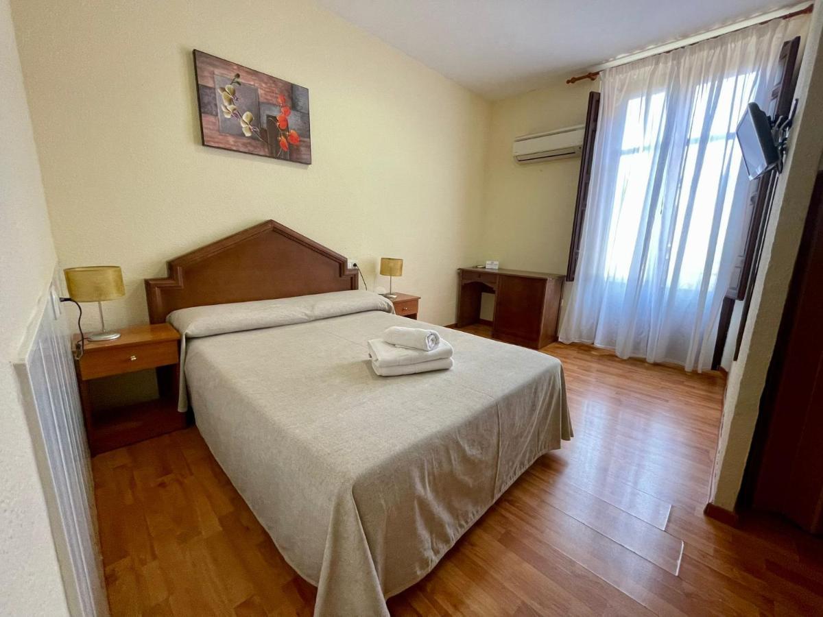 Pensión Arteaga Hostal&baños Arabes Elvira