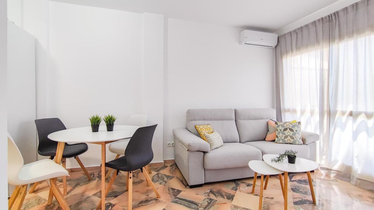 Oleholidays 514 Romana Playa Junto Al Mar Apartamento *