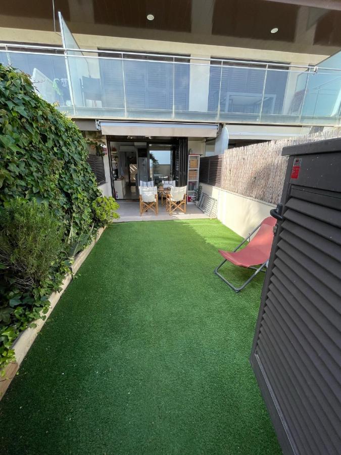Apartamento Flat With Garden
