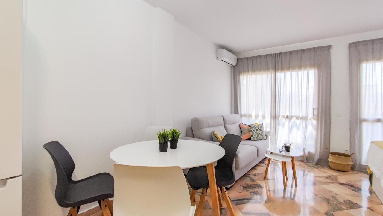 Oleholidays 514 Romana Playa Junto Al Mar Apartamento *